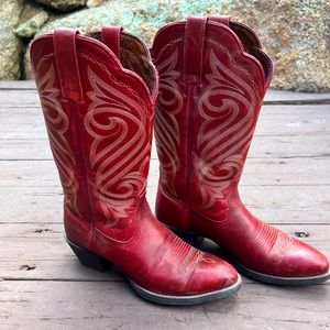 Ariat cowgirl boots!
